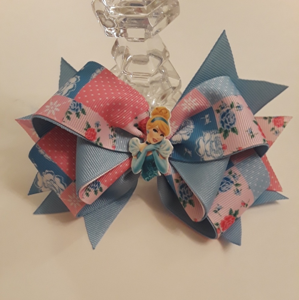 Bow hair clip